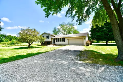 5275 Harlem Rd, Galena, OH 43021