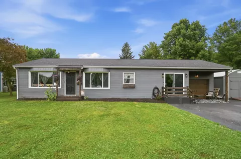4410 Walnut Rd, Buckeye Lake, OH 43008