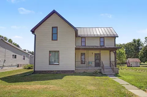 546 N Jefferson St, Utica, OH 43080