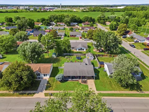 View/Area - 1725 Sioux Dr, Circleville, OH 43113 photo 6 of 7