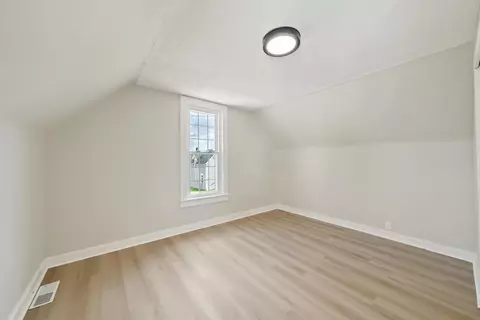 Bedroom - 306 E Water St, Prospect, OH 43342 photo 2 of 5