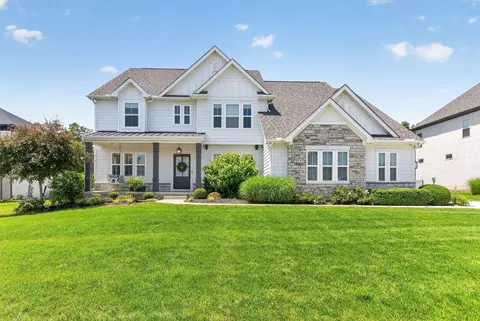 9387 Waterford Dr, Powell, OH 43065