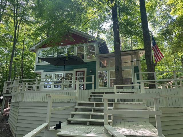 676 Natchez Ln, Sugar Grove, OH 43155