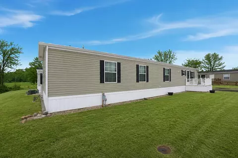 289 Redwood Dr, Marysville, OH 43040