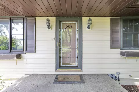 Exterior - 2024 Owens Rd W, Prospect, OH 43342 photo 3 of 11