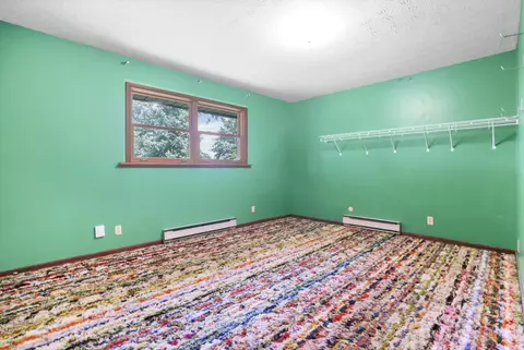 Bedroom - 2024 Owens Rd W, Prospect, OH 43342 photo 3 of 7