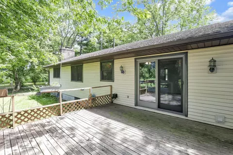 Exterior - 2024 Owens Rd W, Prospect, OH 43342 photo 6 of 11
