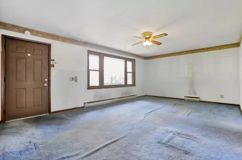 Living - 2024 Owens Rd W, Prospect, OH 43342 photo 2 of 5