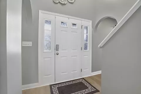 Entry Way - 15 Tabilore Loop, Delaware, OH 43015 photo 3 of 10