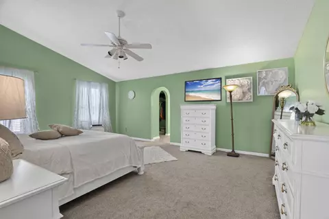 Bedroom - 15 Tabilore Loop, Delaware, OH 43015 photo 5 of 9