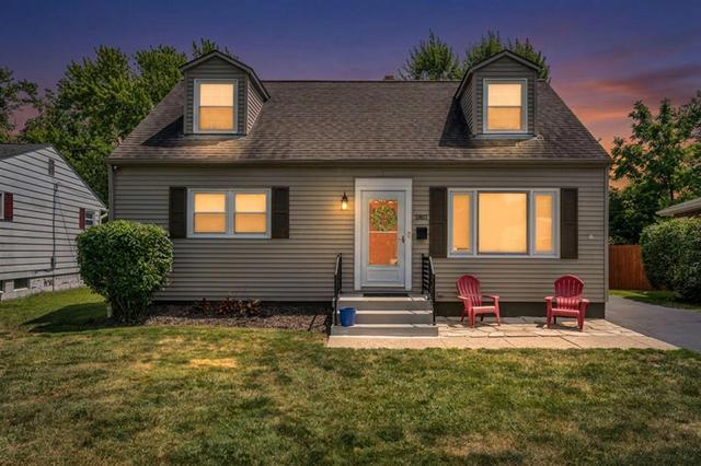 2811 Brookpark Cir E, Grove City, OH 43123