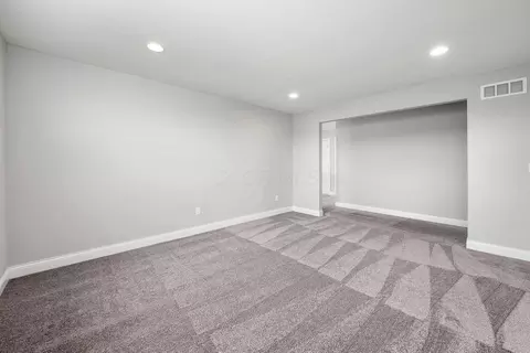 Living - 324 W Wind Rd, Delaware, OH 43015 photo 8 of 8
