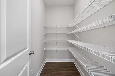 Entry Way - 324 W Wind Rd, Delaware, OH 43015 photo 5 of 11
