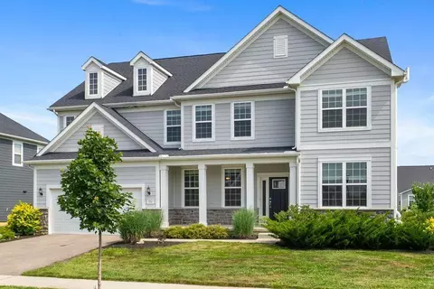 Exterior - 324 W Wind Rd, Delaware, OH 43015 photo 3 of 10