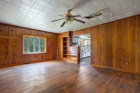 3957 Old Columbus Rd, Springfield, OH 45503 photo 4