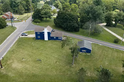 3957 Old Columbus Rd, Springfield, OH 45503 photo 8