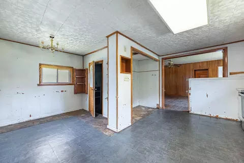 3957 Old Columbus Rd, Springfield, OH 45503 photo 11