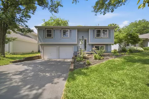 7893 Leaview Dr, Columbus, OH 43235