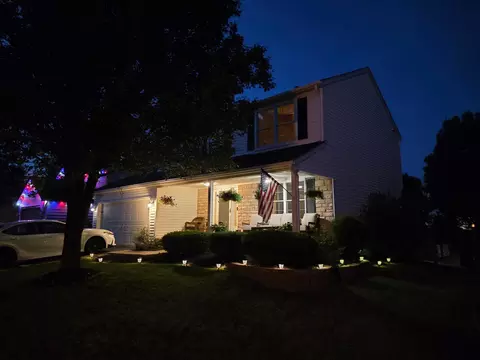 Exterior - 113 N Ruby Red Ln #8852, Delaware, OH 43015 photo 2 of 14