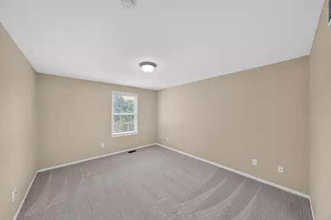 Bedroom - 113 N Ruby Red Ln #8852, Delaware, OH 43015 photo 3 of 6