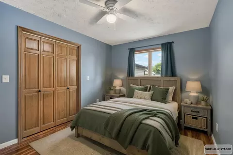 Bedroom - 367 Lawnwood Dr, Circleville, OH 43113 photo 4 of 8