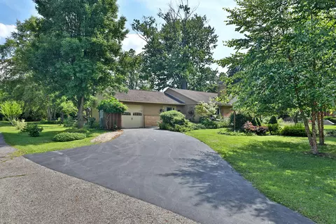 393 Charleston Ave, Columbus, OH 43214