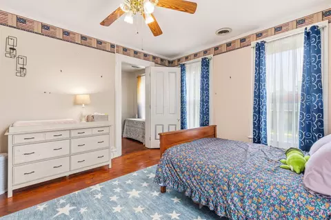 Bedroom - 311 E Main St, Circleville, OH 43113 photo 5 of 7