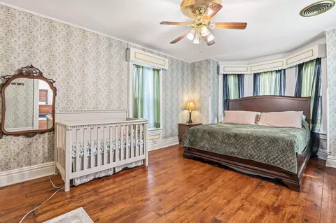 Bedroom - 311 E Main St, Circleville, OH 43113 photo 1 of 7