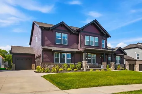 1302 Blueberry, Grove City, OH 43123