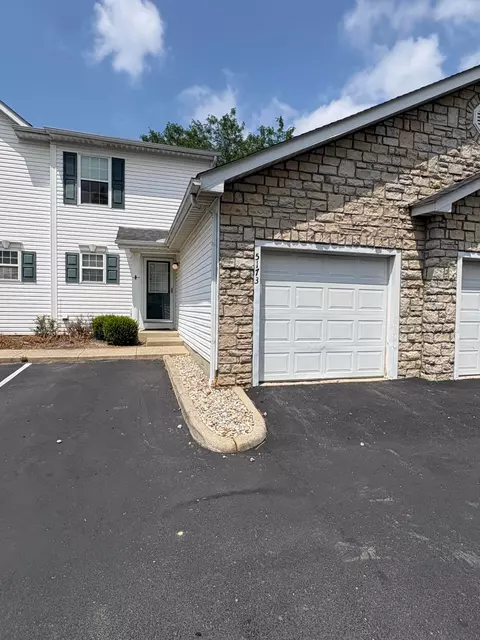 5173 Aquila Dr #42D, Canal Winchester, OH 43110
