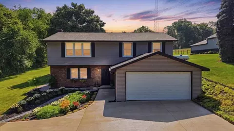 9310 Laymon Rd, Gambier, OH 43022
