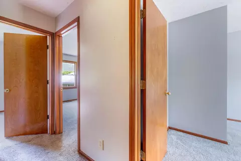 746 Spring Falls Ave, Springfield, OH 45502 photo 29