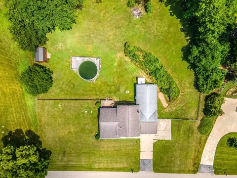 746 Spring Falls Ave, Springfield, OH 45502 photo 10