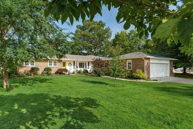 39 Oak Dr, Hebron, OH 43025