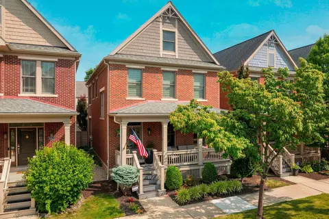1058 Perry St, Columbus, OH 43201