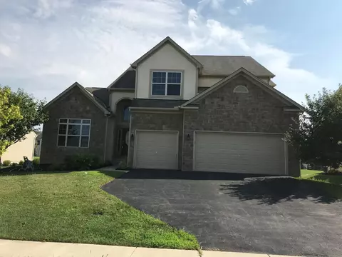 2178 Alum Crossing Dr, Lewis Center, OH 43035