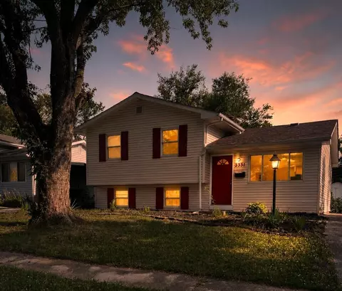 2331 Dunning Ct, Columbus, OH 43219