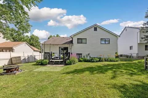 Exterior - 4520 Glenhaven Dr, Columbus, OH 43231 photo 3 of 10