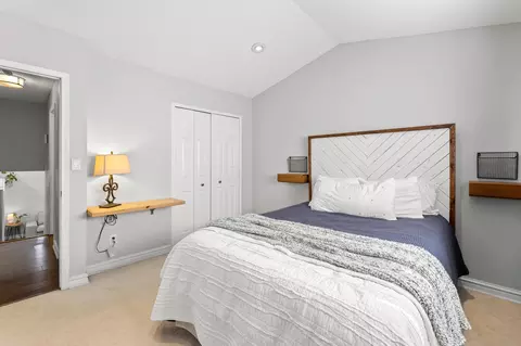 Bedroom - 4520 Glenhaven Dr, Columbus, OH 43231 photo 2 of 7