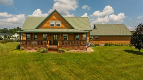 67280 Woodfield Dr, New Plymouth, OH 45654