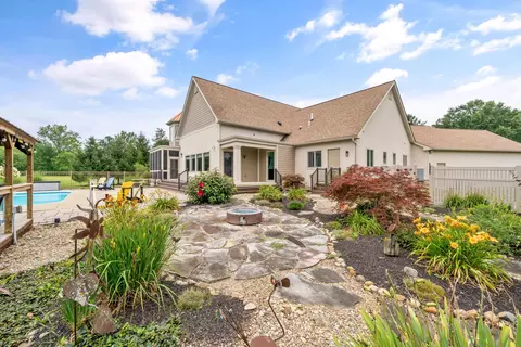 Exterior - 4640 Maynard Rd, Delaware, OH 43015 photo 8 of 28