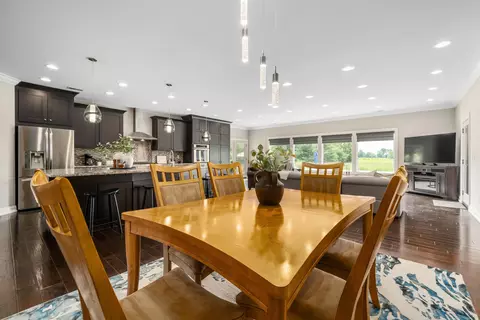 Dining - 4640 Maynard Rd, Delaware, OH 43015 photo 2 of 2