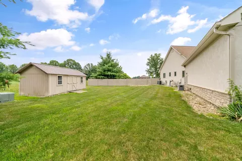Exterior - 4640 Maynard Rd, Delaware, OH 43015 photo 4 of 28