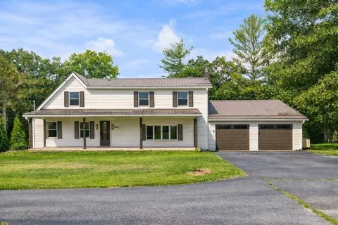 3229 Nolan Rd, Zanesville, OH 43701