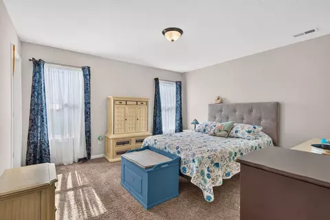 Bedroom - 4932 Crestbrook Dr, Lockbourne, OH 43137 photo 1 of 5