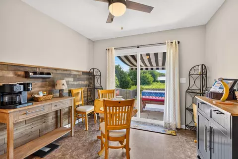 Dining - 4932 Crestbrook Dr, Lockbourne, OH 43137 photo 2 of 3