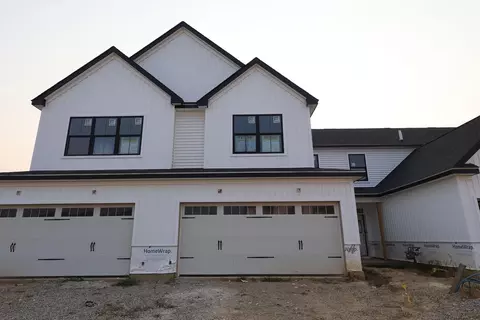 5709 Dutch Ln, Powell, OH 43065
