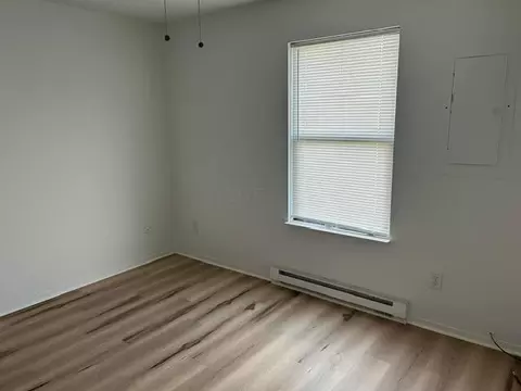 Bedroom - 270 Everett Ave, Newark, OH 43055 photo 1 of 2