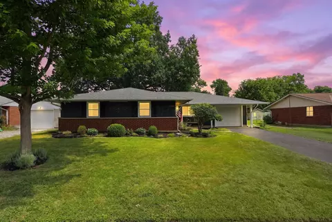 5555 Copenhagen Dr, Westerville, OH 43081