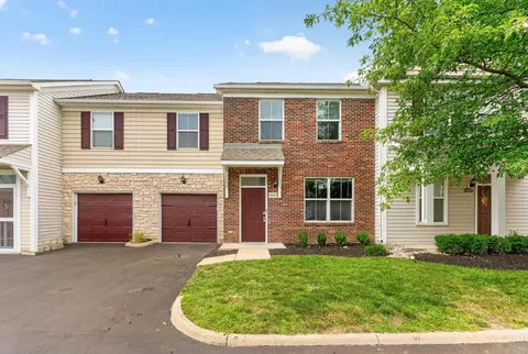 4369 Club Trail Ln #9, Grove City, OH 43123